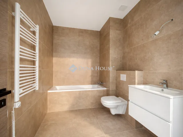 Eladó lakás Budapest IV. kerület 82 nm