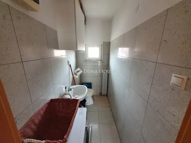 Eladó lakás Vác 105 nm