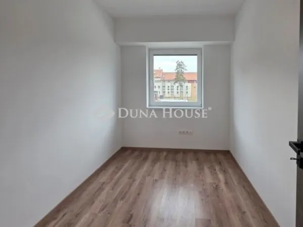 Eladó lakás Budapest IV. kerület 63 nm