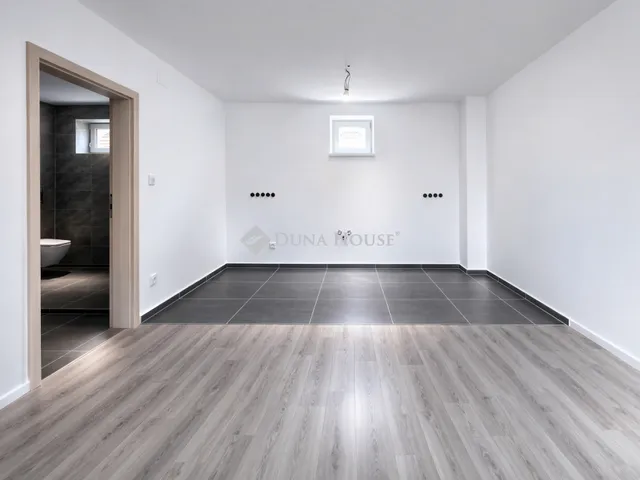 Eladó lakás Szolnok 105 nm