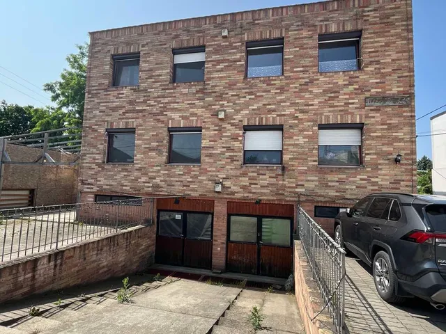 Eladó ház Budapest XVIII. kerület, Bókaytelep 390 nm