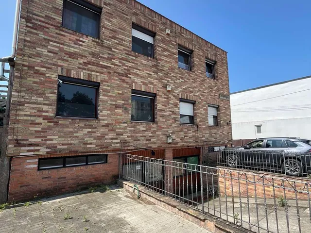 Eladó ház Budapest XVIII. kerület, Bókaytelep 390 nm