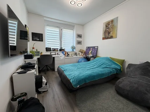 Eladó lakás Budapest XV. kerület 101 nm