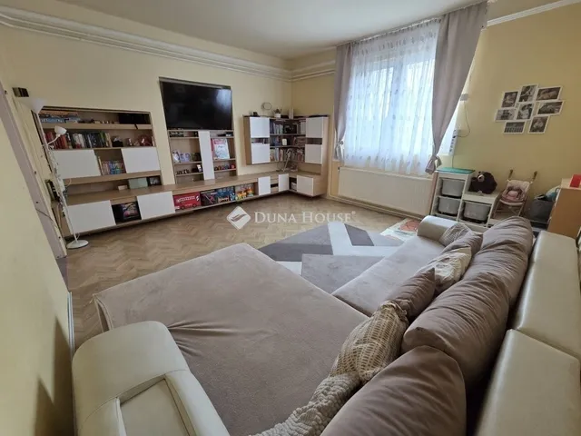 Eladó lakás Budapest IV. kerület 70 nm