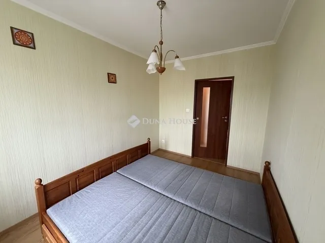 Eladó lakás Budapest XV. kerület 64 nm