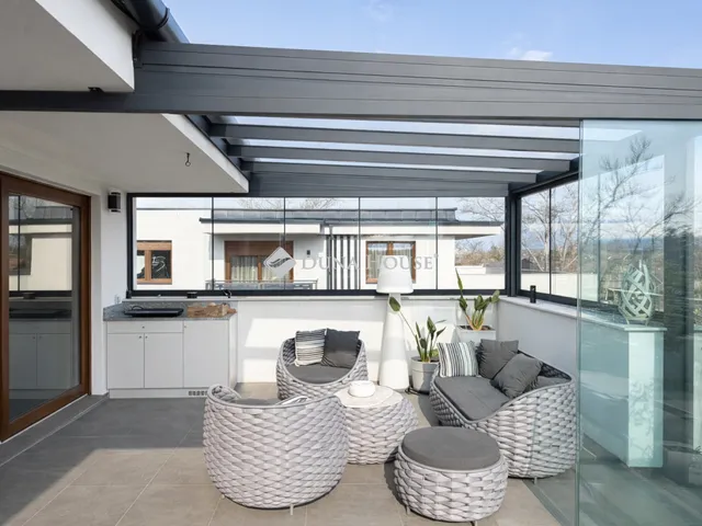 Eladó lakás Budapest XV. kerület 167 nm