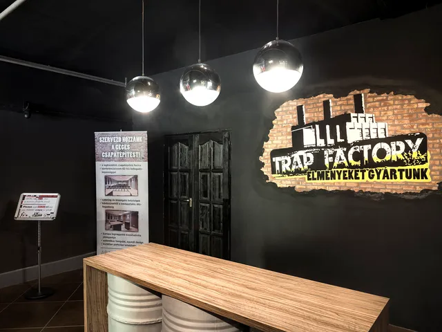 Eladó kereskedelmi és ipari ingatlan Budapest XXI. kerület, Csepel Belváros 1670 nm