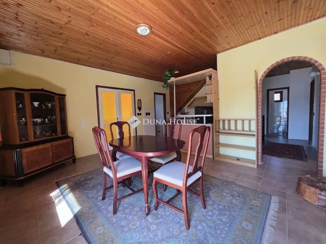 Kiadó lakás Budapest XV. kerület 65 nm