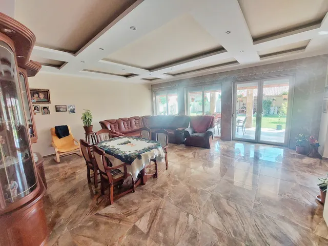 Eladó ház Dunakeszi 150 nm