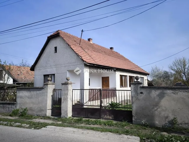 Eladó ház Tahitótfalu 82 nm