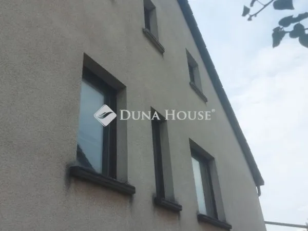 Eladó ház Budapest XVIII. kerület 207 nm