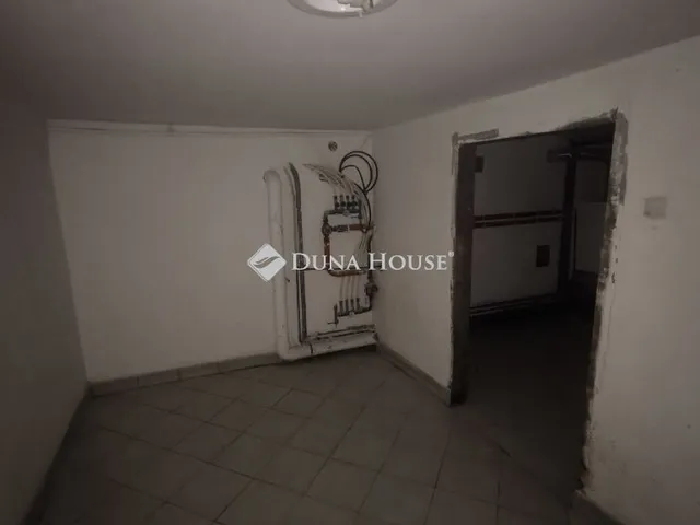 Eladó ház Leányfalu 237 nm