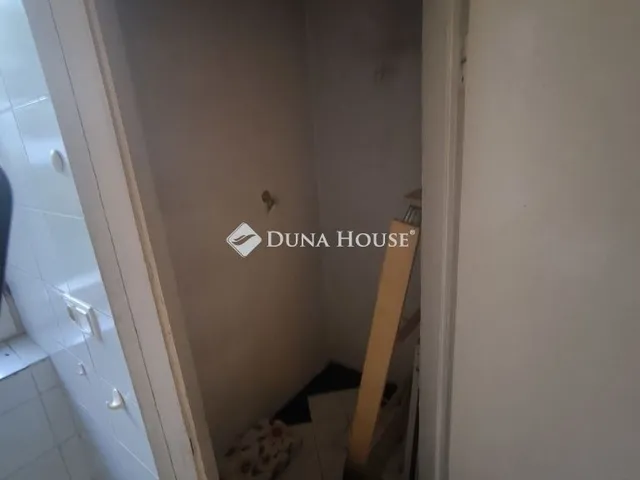 Eladó ház Leányfalu 237 nm