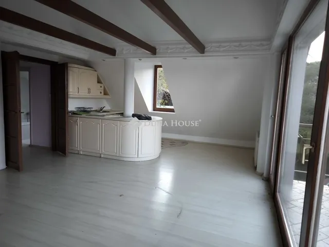 Eladó ház Leányfalu 237 nm