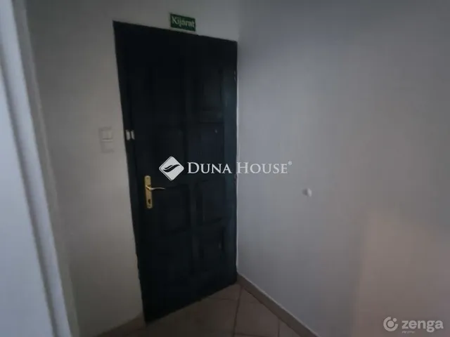 Eladó ház Leányfalu 237 nm