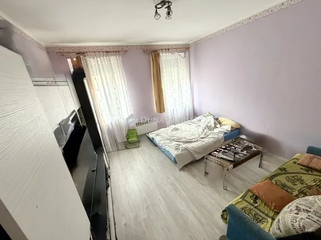 Eladó lakás Budapest IV. kerület 80 nm