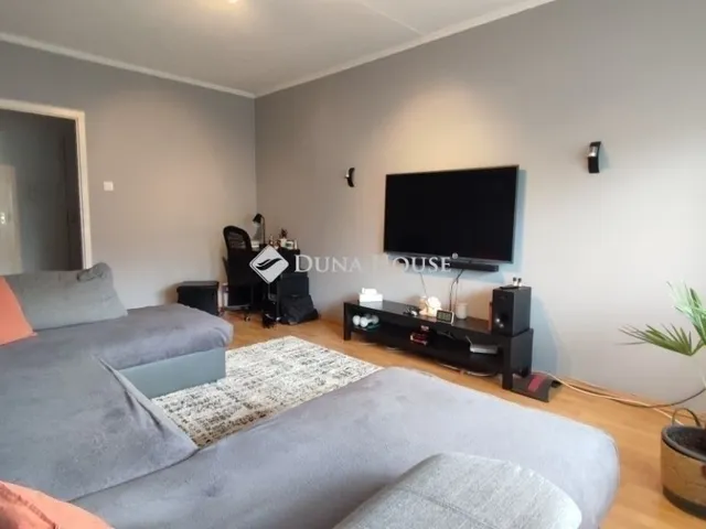 Eladó lakás Budapest XXI. kerület 64 nm