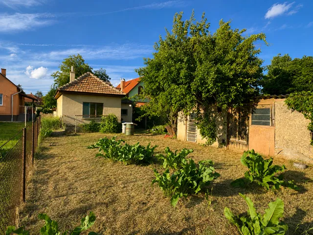 Eladó telek Dunakeszi 447 nm