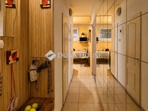 Eladó lakás Budapest XV. kerület 53 nm