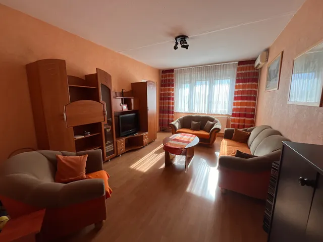 Eladó lakás Budapest XV. kerület, Újpalota, Páskomliget utca 53 nm