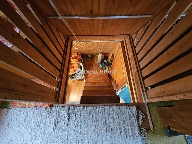 Eladó nyaraló Pócsmegyer 57 nm