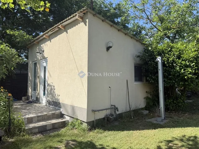 Eladó ház Szigetmonostor 100 nm