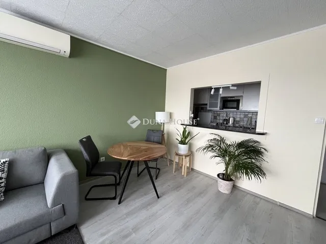 Eladó lakás Budapest XV. kerület 45 nm
