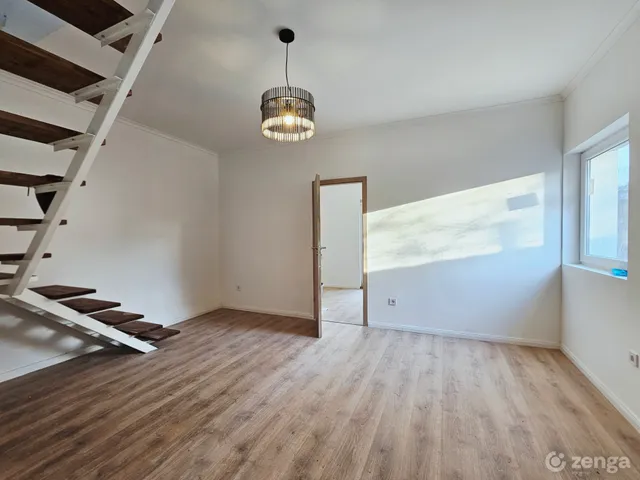 Eladó ház Fót, Kisalag 102 nm
