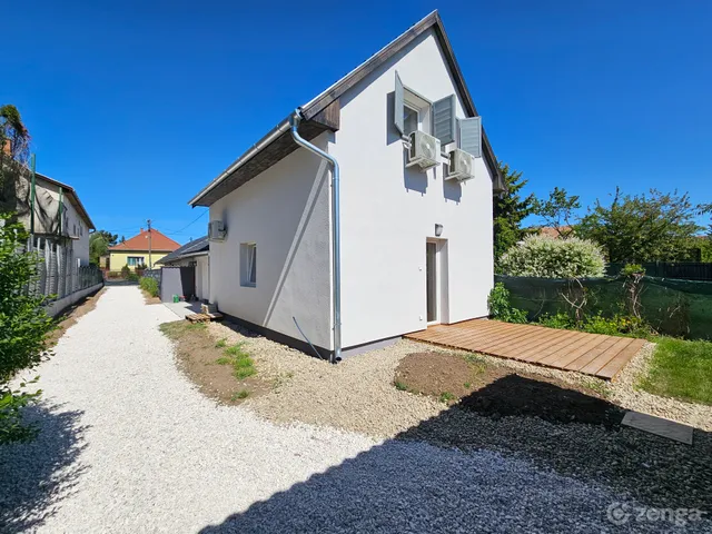 Eladó ház Fót, Kisalag 102 nm