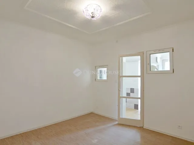 Eladó lakás Budapest XV. kerület 22 nm