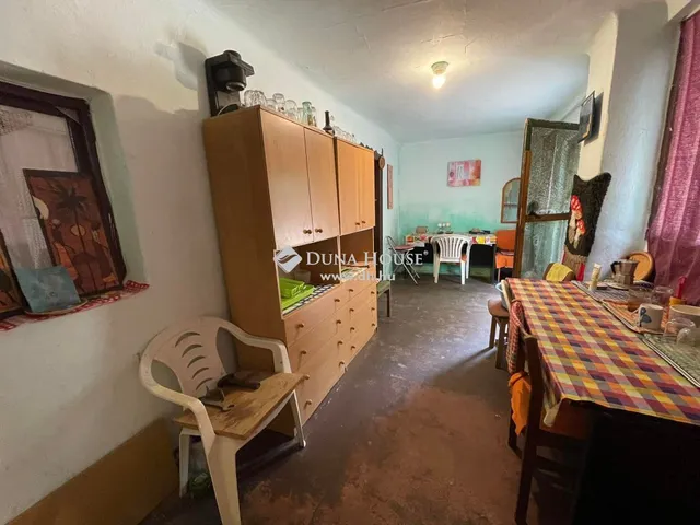Eladó mezőgazdasági ingatlan Jászszentlászló 128 nm