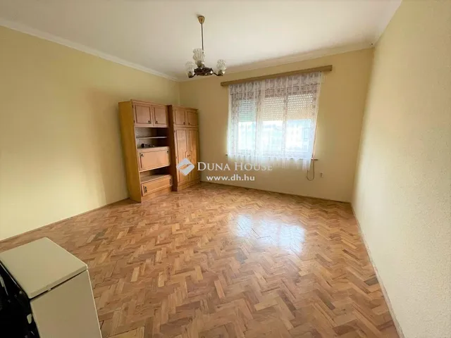 Eladó ház Kecskemét 110 nm