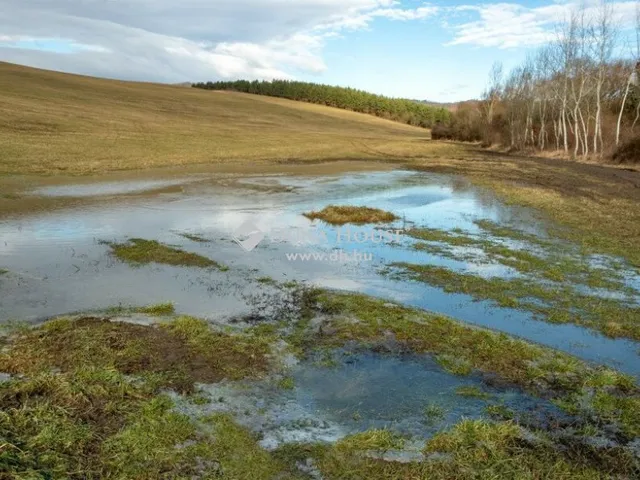 Eladó telek Kazár 284743 nm