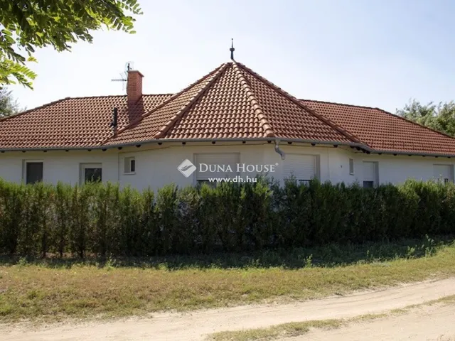 Eladó ház Kecskemét 138 nm