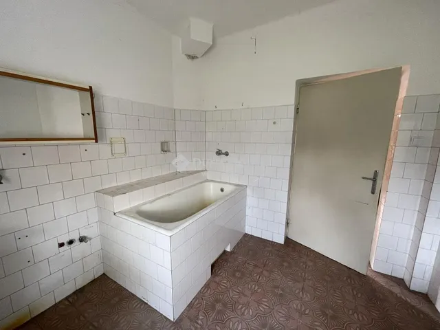 Eladó lakás Nagykőrös 120 nm