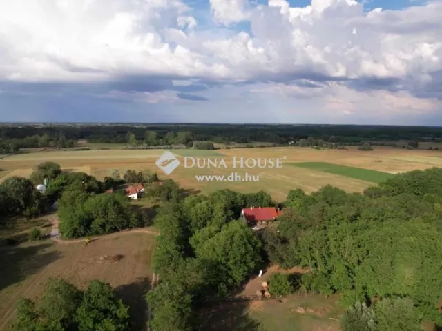 Eladó ház Kiskunmajsa 200 nm
