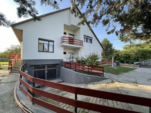 Eladó ház Fülöpszállás 190 nm