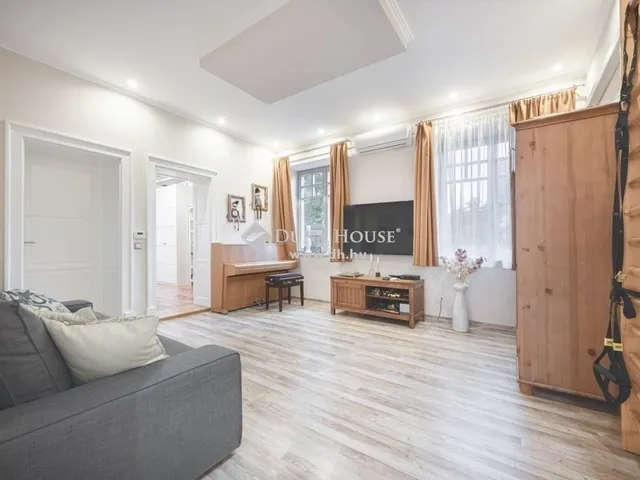 Eladó ház Lajosmizse 253 nm