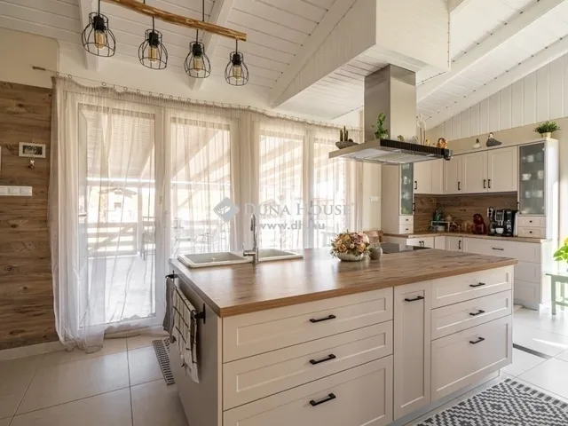 Eladó ház Kecskemét 405 nm