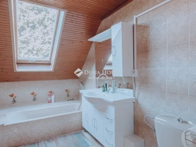 Eladó ház Kecskemét 181 nm