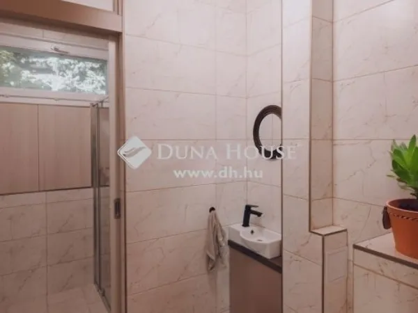 Eladó ház Kecskemét 181 nm