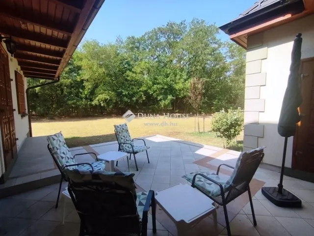 Eladó ház Fülöpháza 297 nm