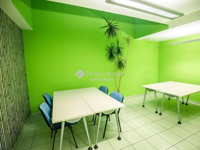 Eladó kereskedelmi és ipari ingatlan Budapest II. kerület 1050 nm