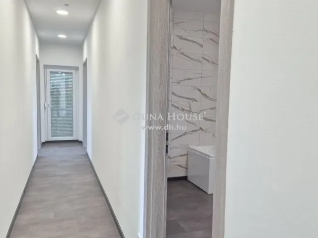 Eladó ház Jakabszállás 130 nm