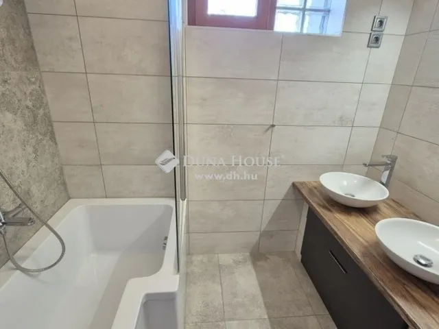 Eladó ház Kecskemét 167 nm