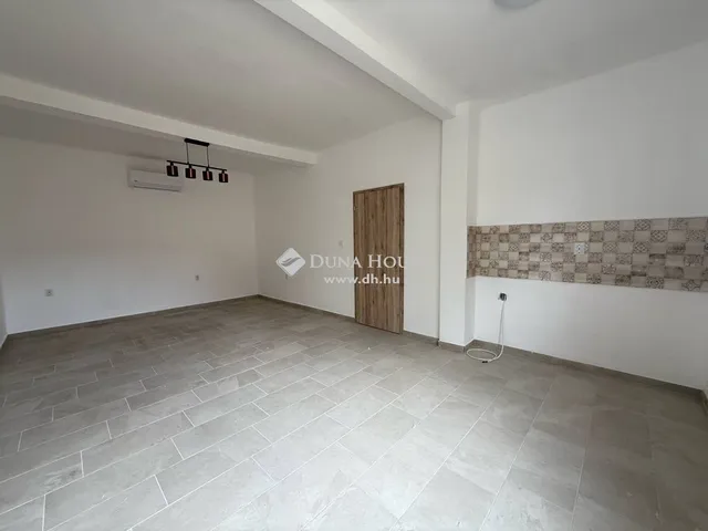 Eladó ház Harta 100 nm