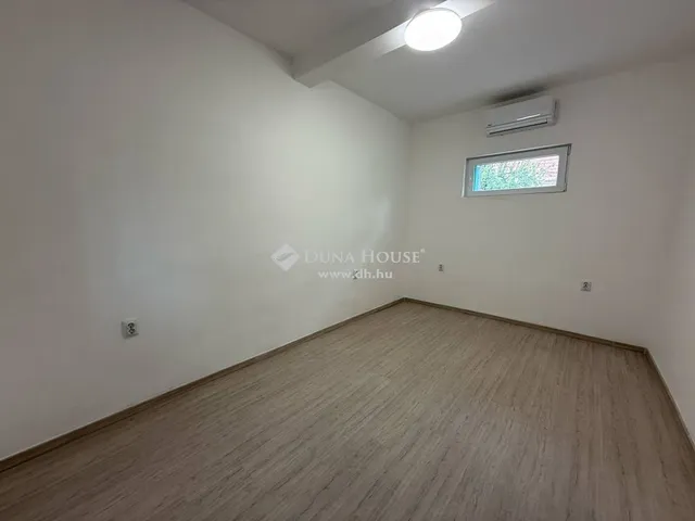 Eladó ház Harta 100 nm