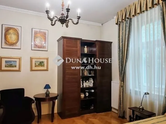 Eladó ház Kecskemét 220 nm