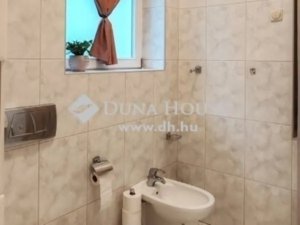 Eladó ház Kecskemét 220 nm