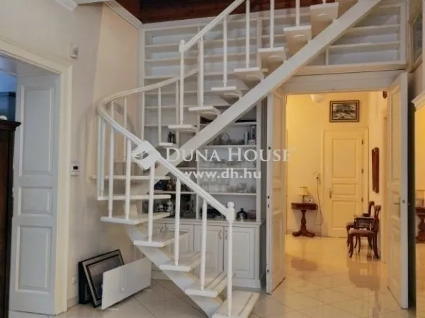 Eladó ház Kecskemét 220 nm